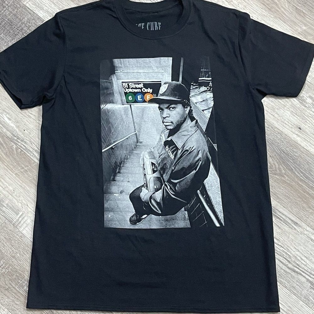 Classic Ice Cube shirt SZ large